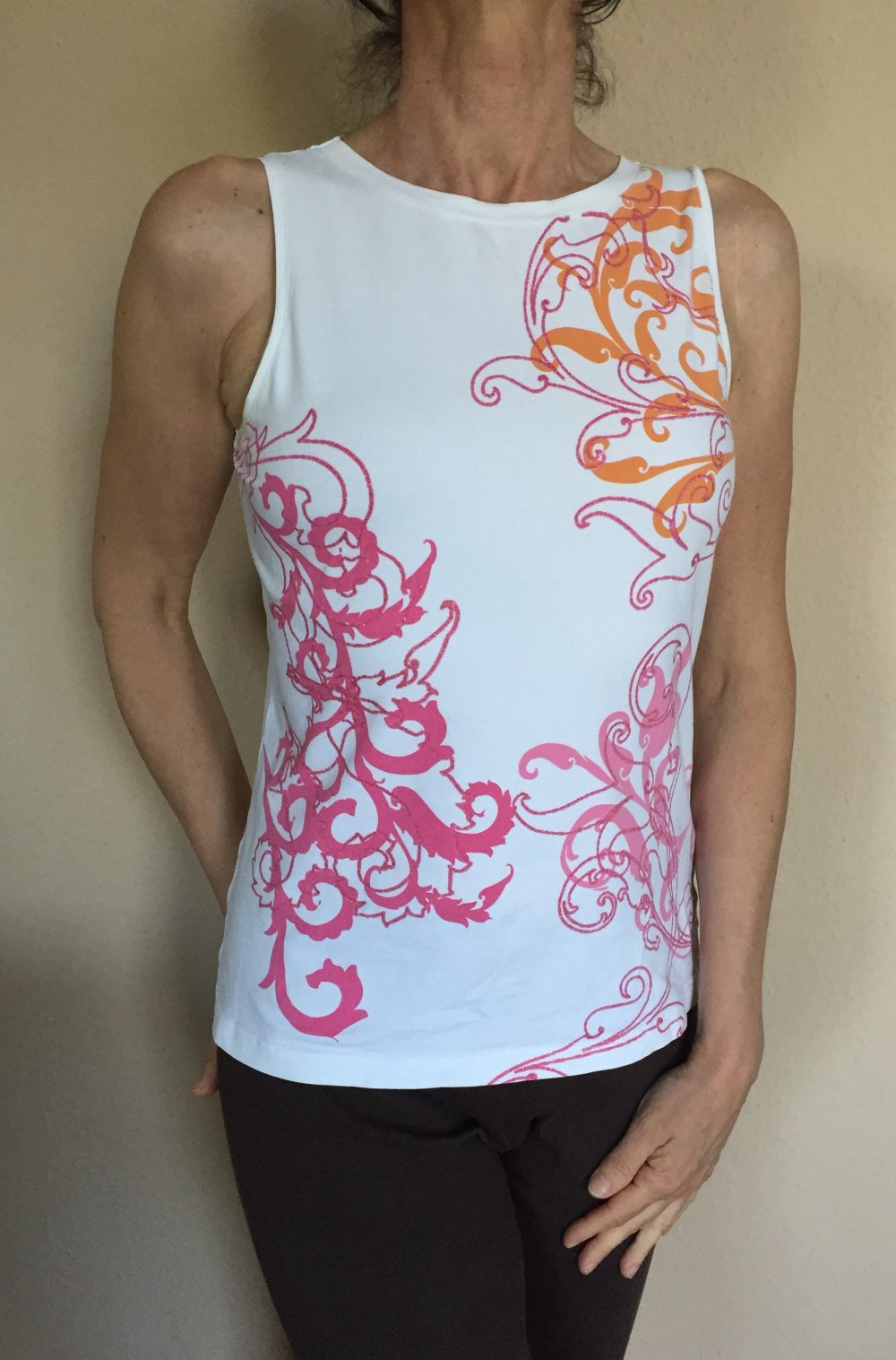 2 Esprit Shirts Gr.M weiß mit Blumenmotive Langarm und Schulterfrei