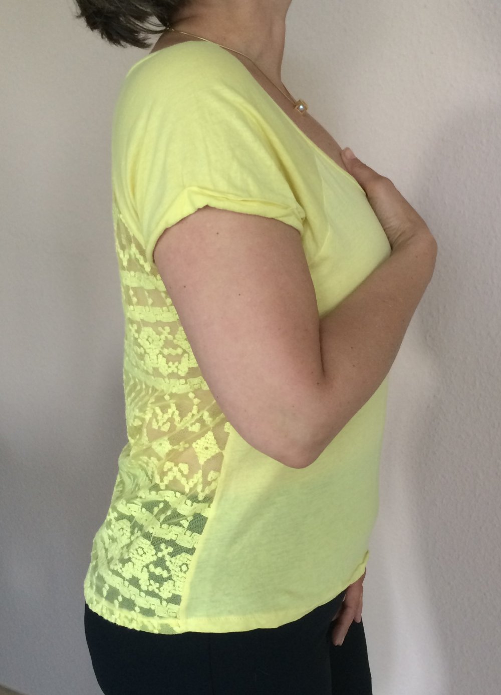 2 Sommer Tops Gr.M in pastell gelb von Zara + Amisu luftig leicht
