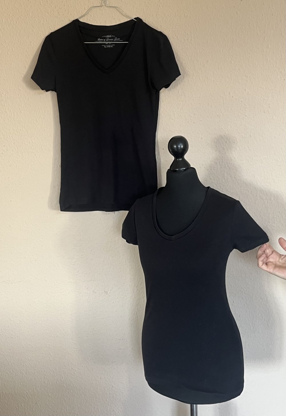 2 H&M L.O.O.G. Unterhemden T-Shirts Gr.S/M Baumwolle schwarz Super Basic Teile