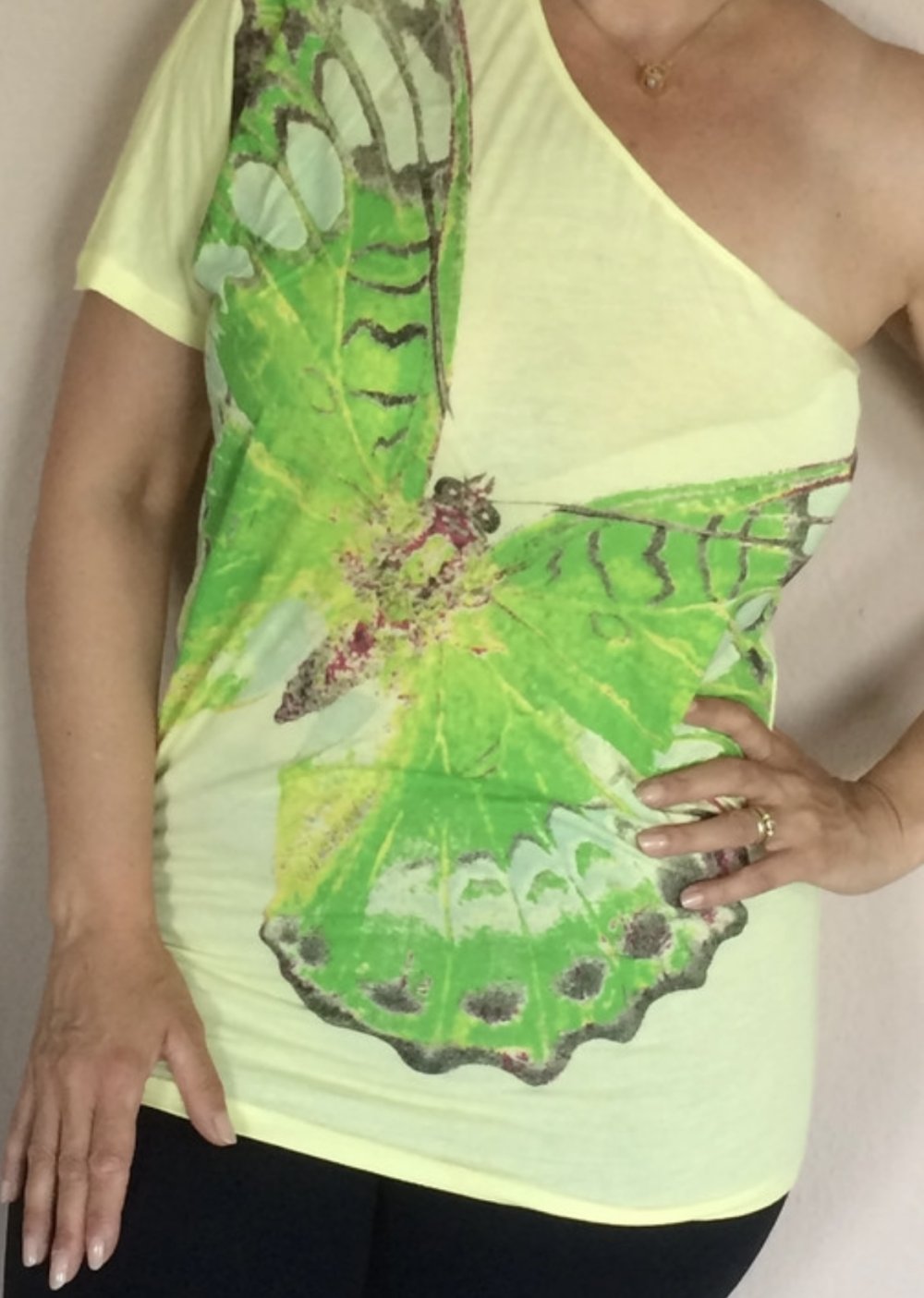 2 Sommer Tops Gr.M in pastell gelb von Zara + Amisu luftig leicht