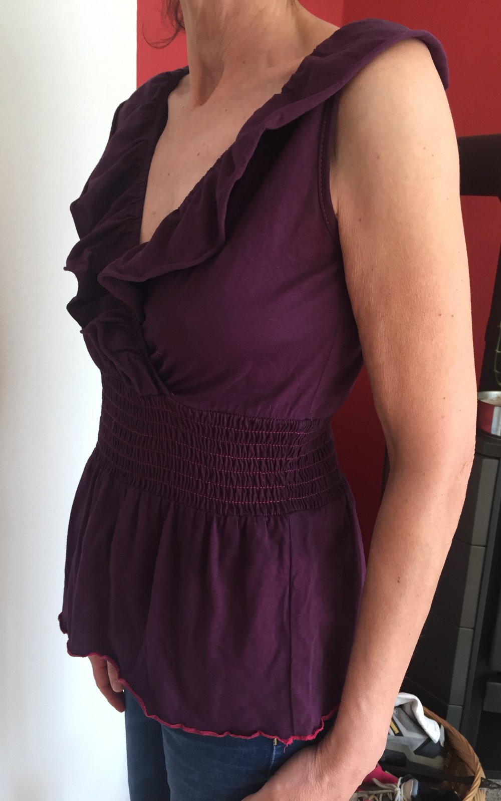 Volants Tops Shirt mittig gerafft Gr.S in Brombeere Farbe