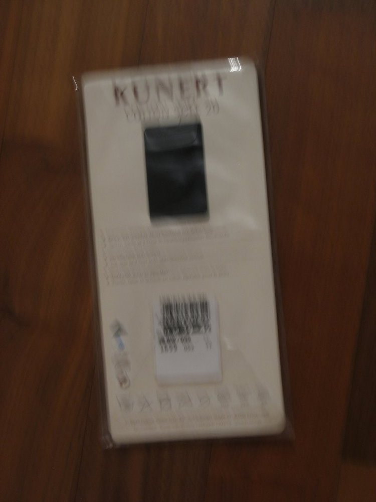 1 Paar feine Söckchen Gr. 35 - 38