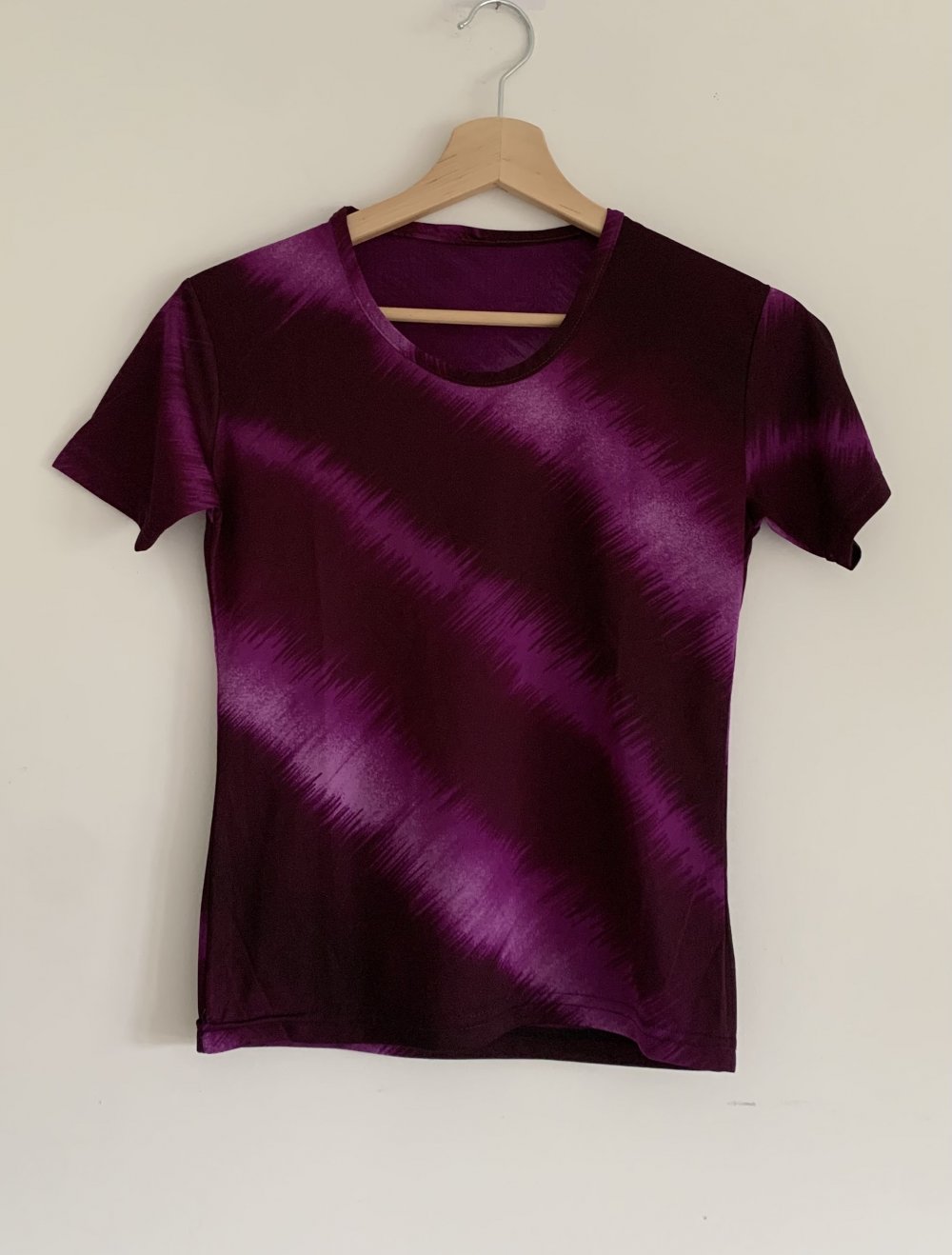 lila violett pinkes y2k vintage Retro Shirt