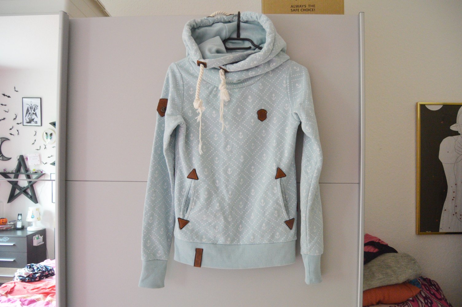 Naketano Pullover gr.XS hellblau 