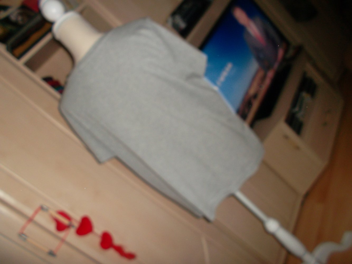 t-shirt,grau mit druck,grösse 44/46