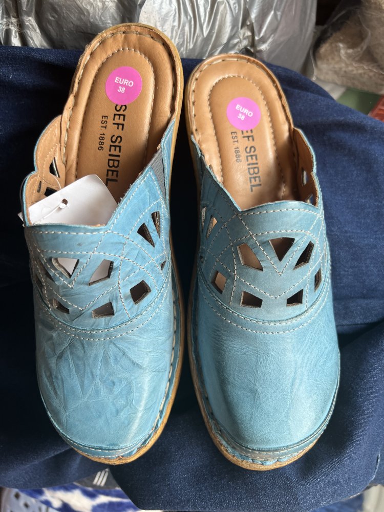 Clogs türkis 