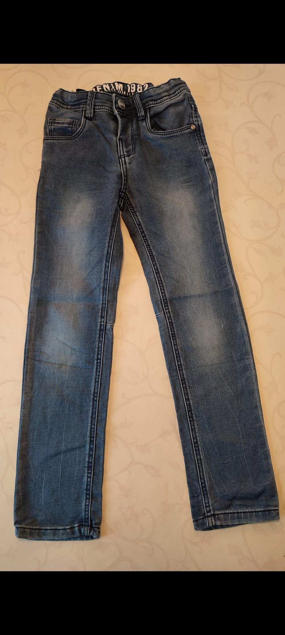 Blaue Jeans Größe 128