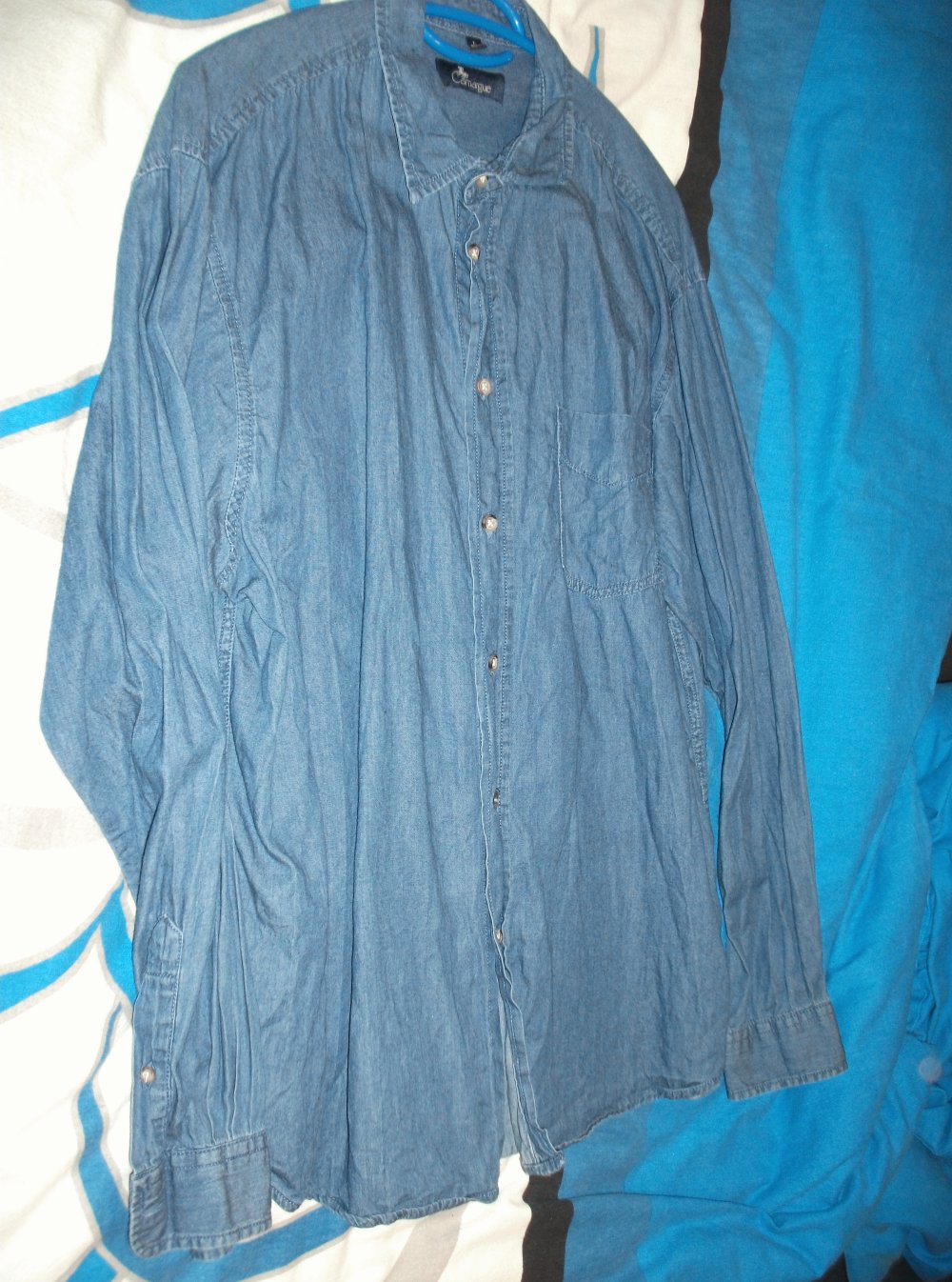 2 Baumwoll Hemden mit langem Arm Gr. 41-42 oder L