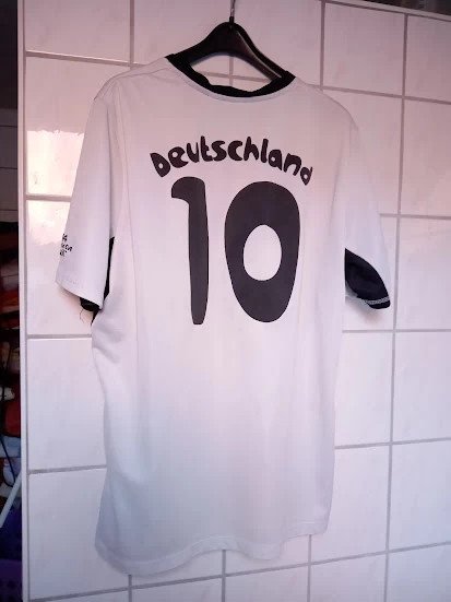 Herren Fifa Shirt gr. 52/54