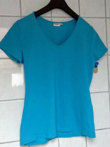 Laura T. Shirt gr M 