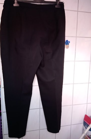 Schwarze Hose gr. 46 