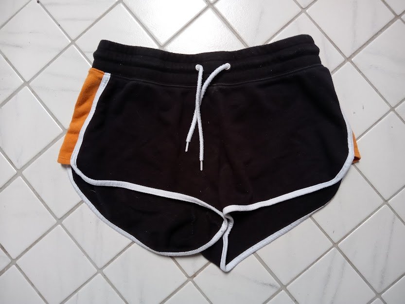 Kurze sportshorts gr. 36   