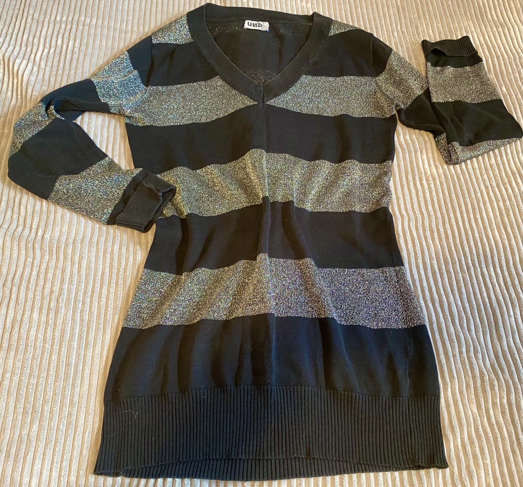 Damen Pullover Long fein Strick ???? Gr.M Schwarz/Glitzer gestreift von Ump 