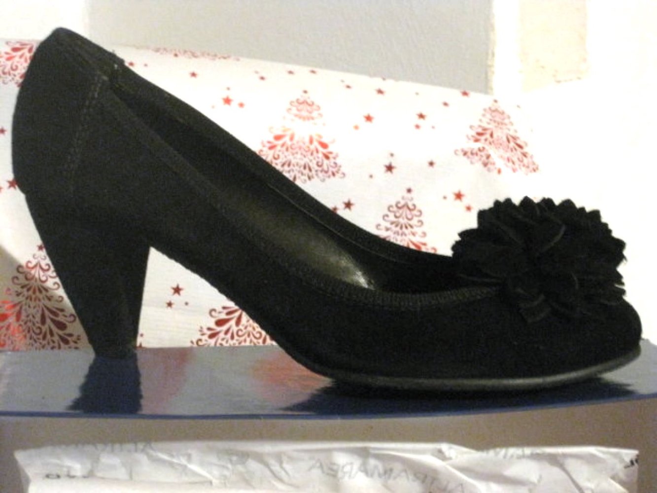 NEU Damen Schuhe Samt Pumps Gr.40 in Schwarz von Altramarea