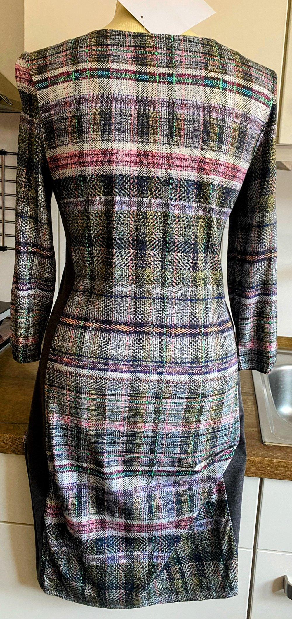 NEU Damen Kleid Stretch Etui Gr.36 in Grau/Bunt von Malvin 