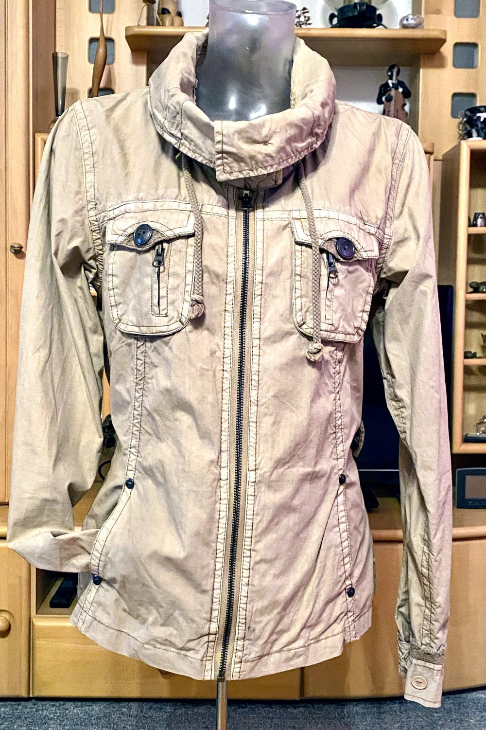 Damen Jacke / Trenchcoat Übergang Gr.M in Beige von Grand Harbour