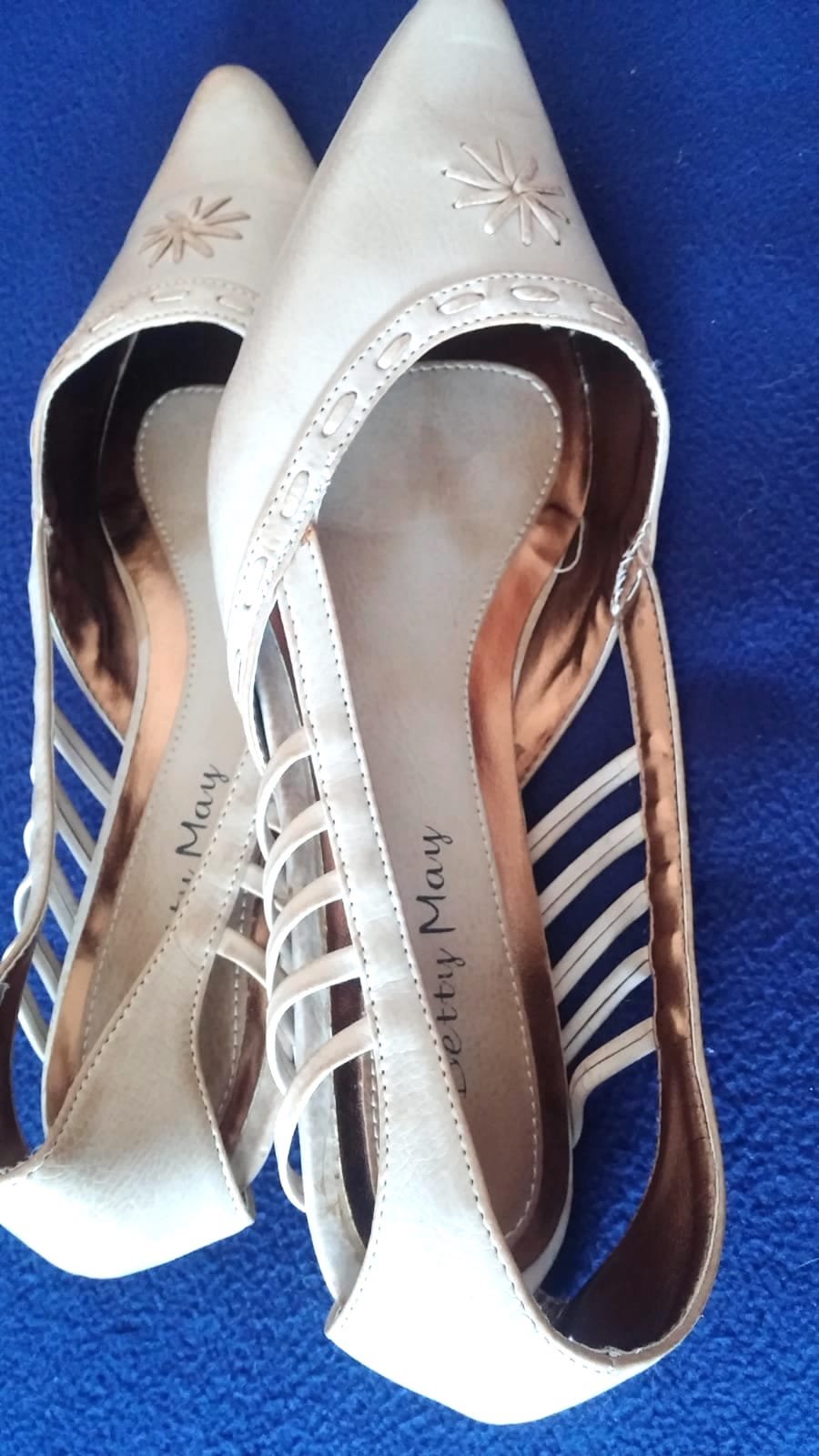 Damen Schuhe Sommer Ballerina Gr.39 in Beige von Betty May 