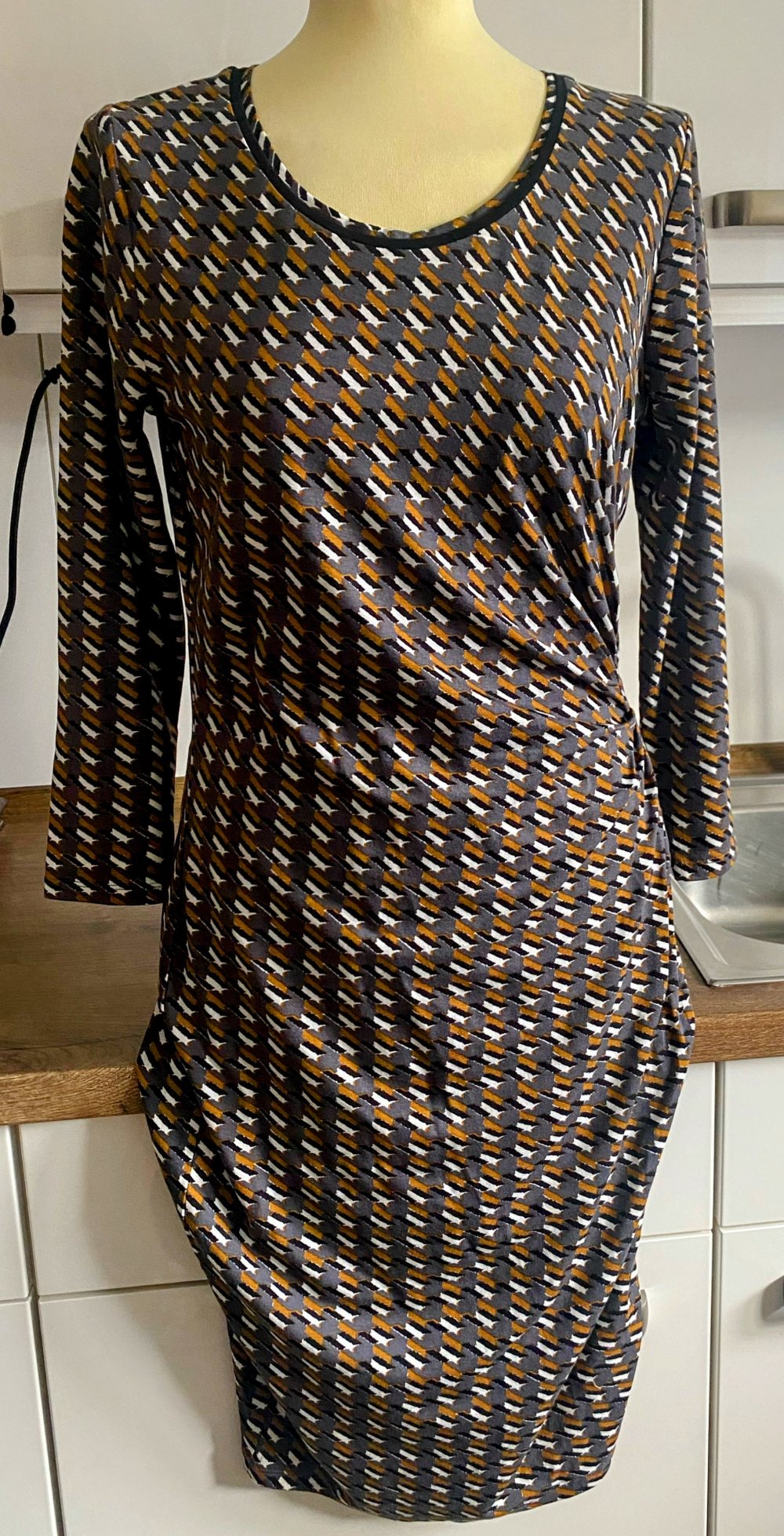 NEU Damen Kleid Jersey Stretch Gr.M Multicolour von Ivy & You P.69,95€