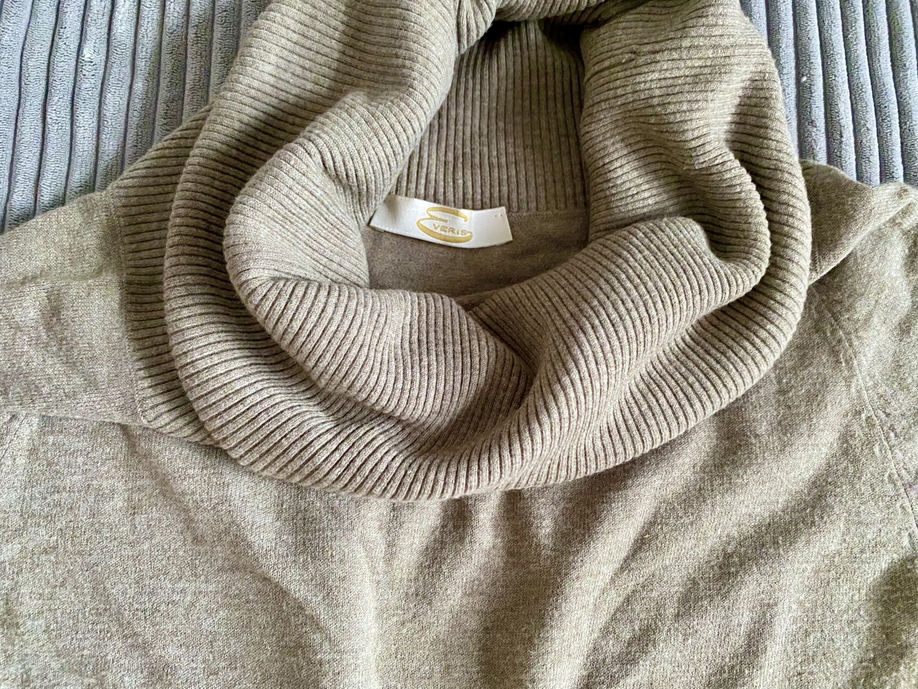 Damen Pullover Rollkragen Feinstrick Gr.S in Beige von Everis 