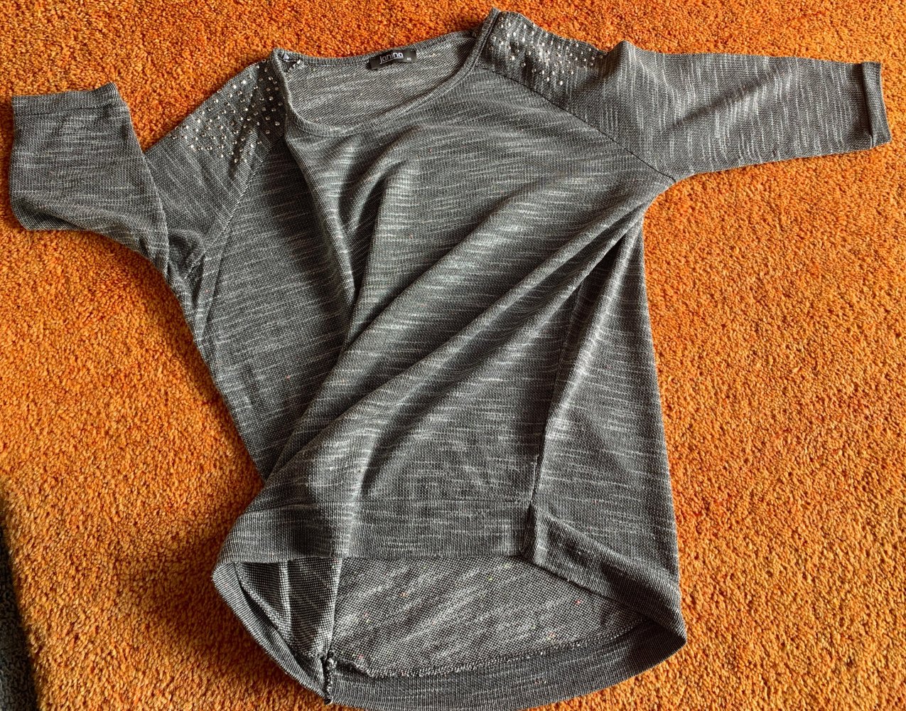 Damen Pullover mit Pailletten Gr.40 in Grau von Janina NW