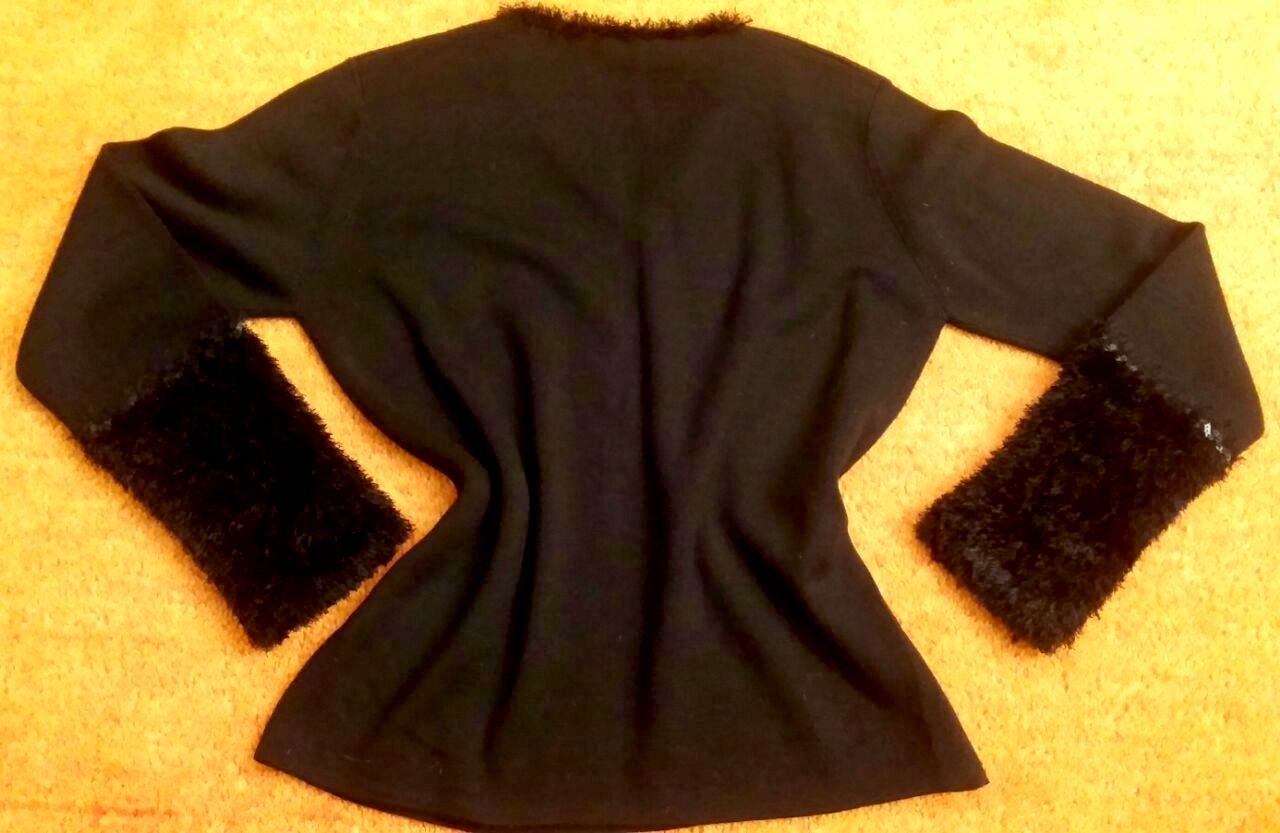 Damen Pullover Strickpullover mit Fransen & Pailletten Gr.S in Schwarz 