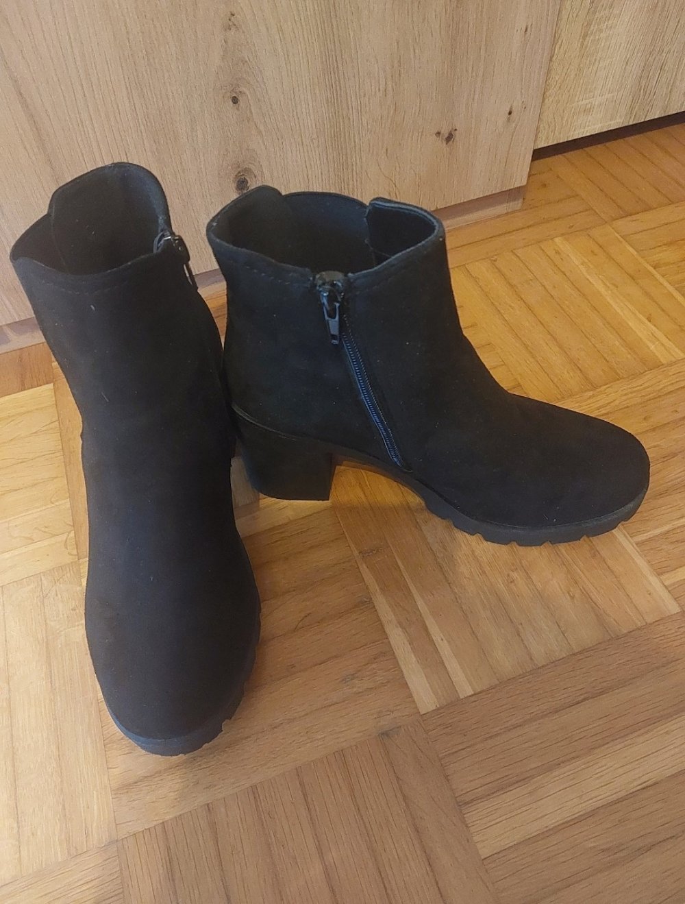 Damen Stiefeletten neu Größe 39
