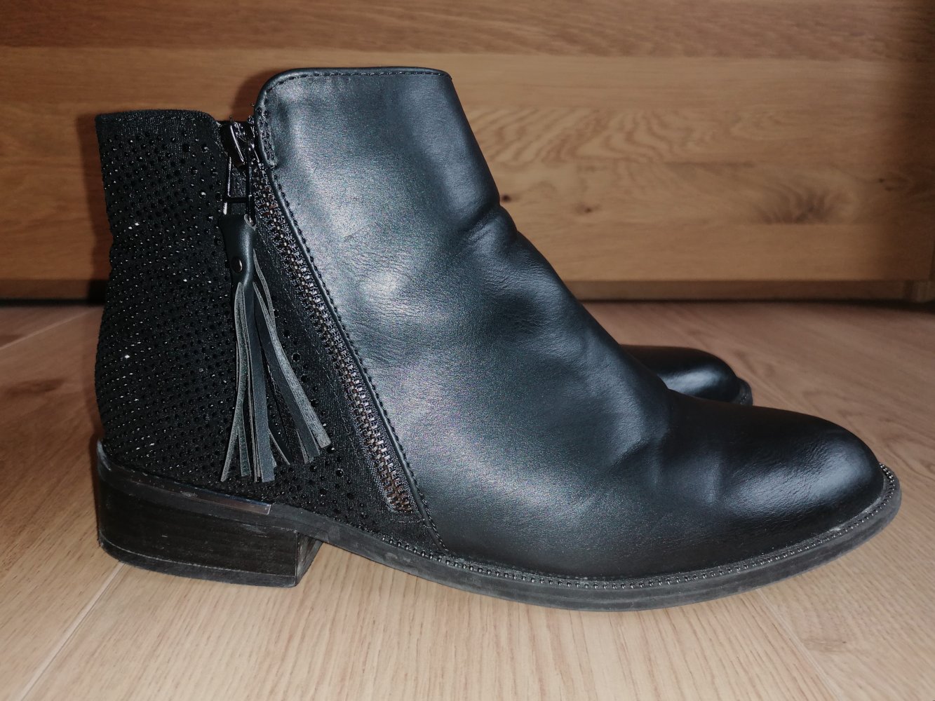 Claudia Ghizzani Damen Stiefeletten mit Reißverschluss Gr. 41
