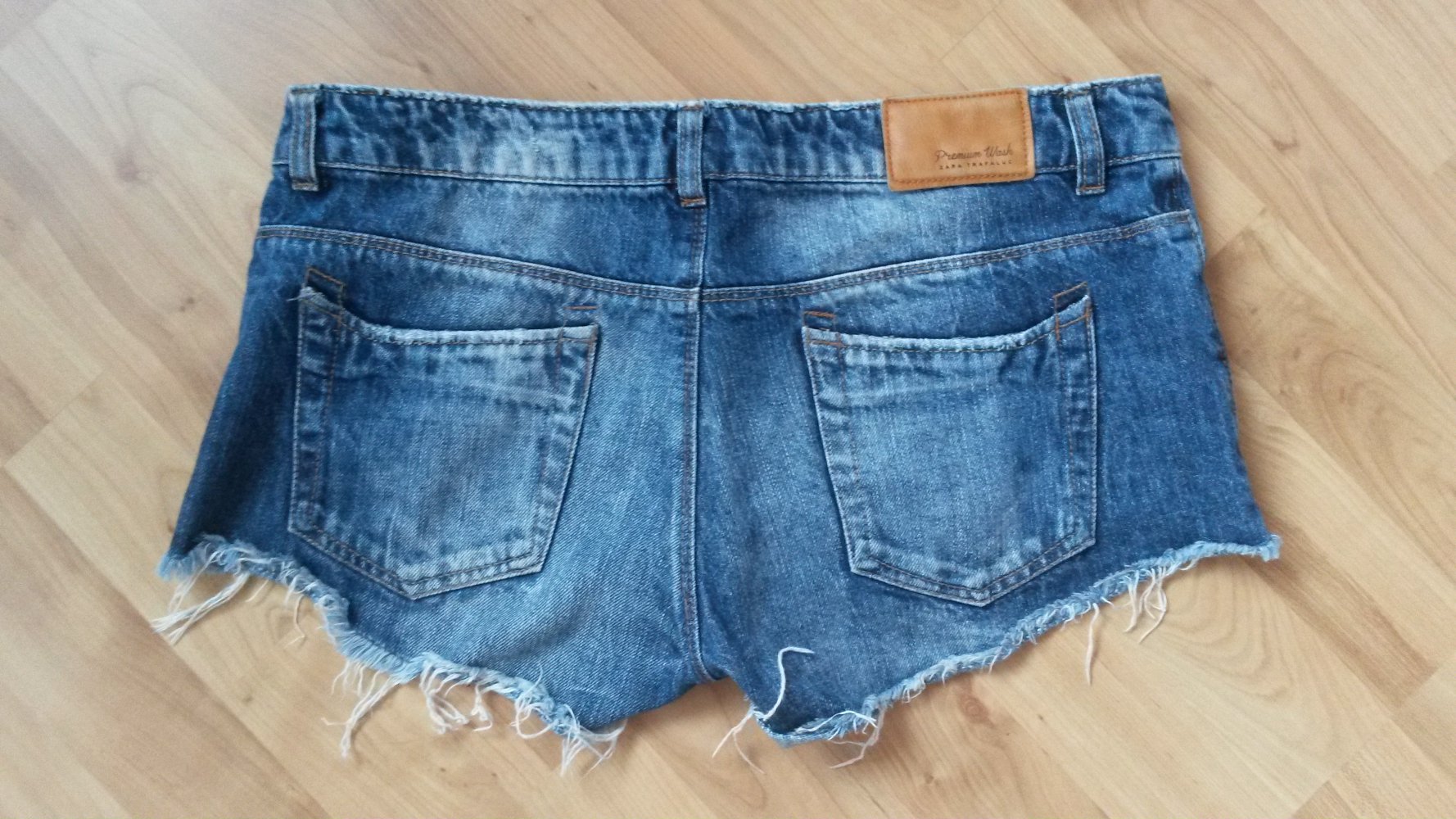 Jeans Hotpants mit Fransen Gr.36