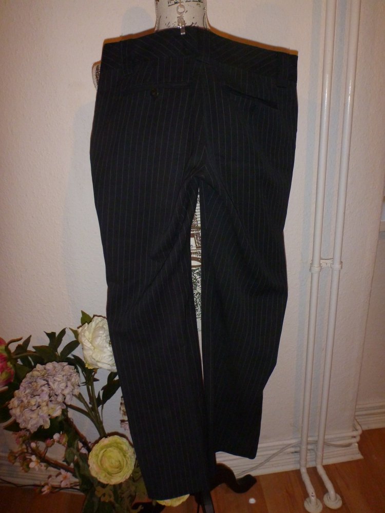 schwarze Nadelstreifenhose Gr. 38