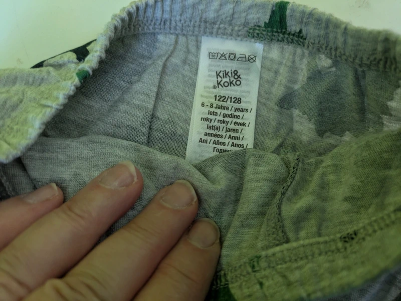 6 DinoSlips Gr.122/128