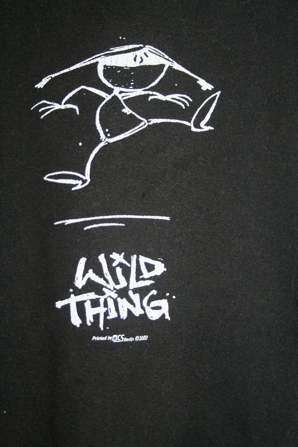 schwarzes T-Shirt mit süßem Aufdruck