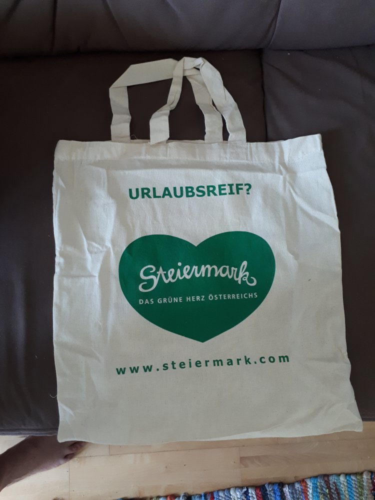 Neuer Tragebeutel aus Stoff,