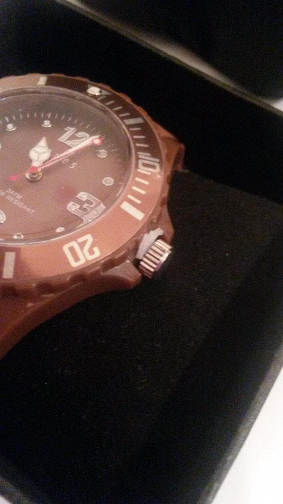 Jones-Uhr, ungetragen bzw. noch mit Neu-Schutz beim Stellrad (siehe 3. Foto),