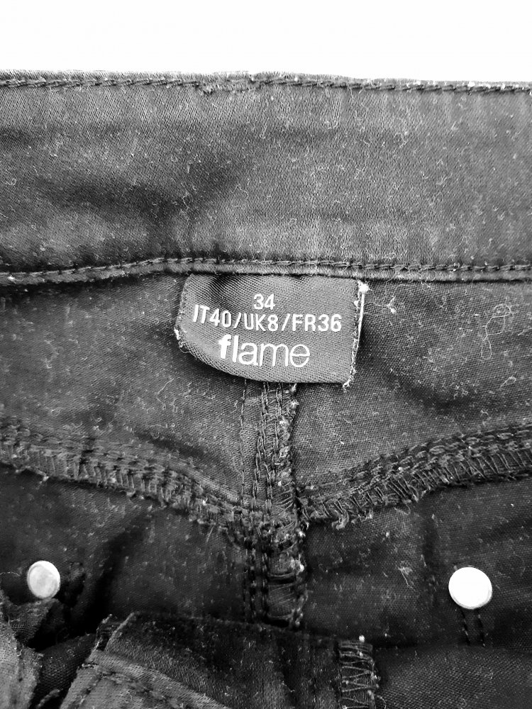 schwarze Jeans Gr: 34/36