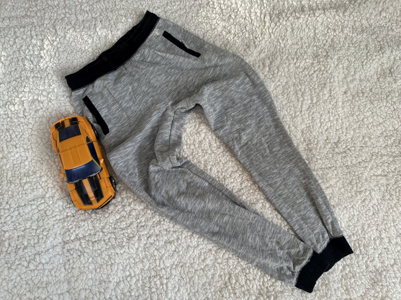 * Jogginghosen * Buben * 146/152 (Preis pro Hose)