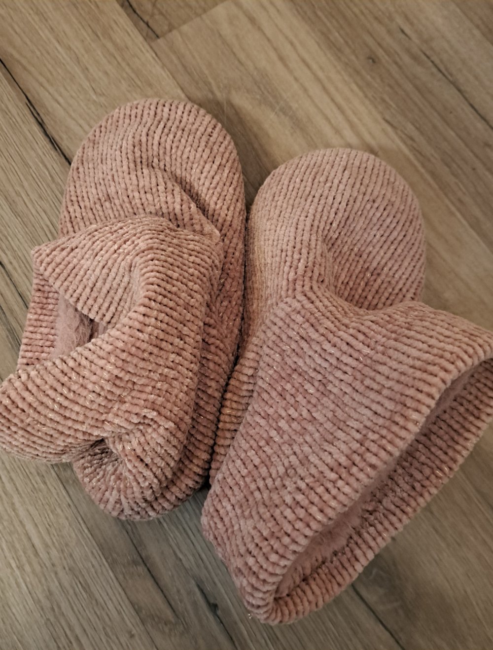 warme Hausschuhe Gr. 36