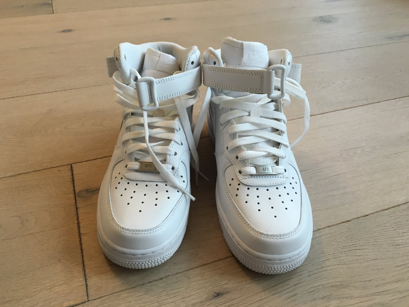 nike air force one mid weiß