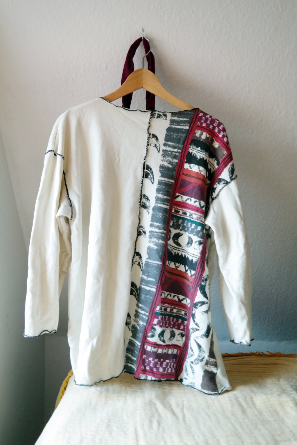Vintage Sweater Ethno Muster oversized Zum Binden L XL 40 42 weiß bunt Sweatshirt
