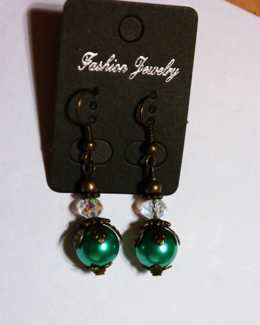 NEU Handmade Ohrringe Perlen Hängeohrringe Hängerchen grün 