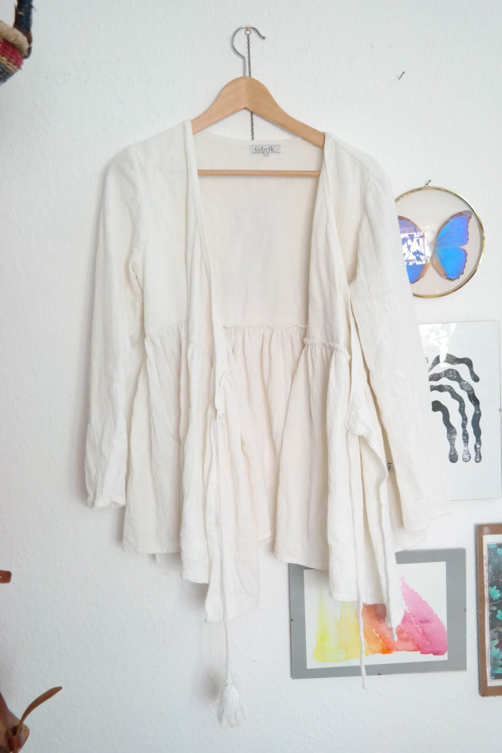 Fabrik Cardigan weiß Binden Wickeln Wickelcaridgan weit Hippie nachhaltig Baumwolle grob gewebt 2 M 38