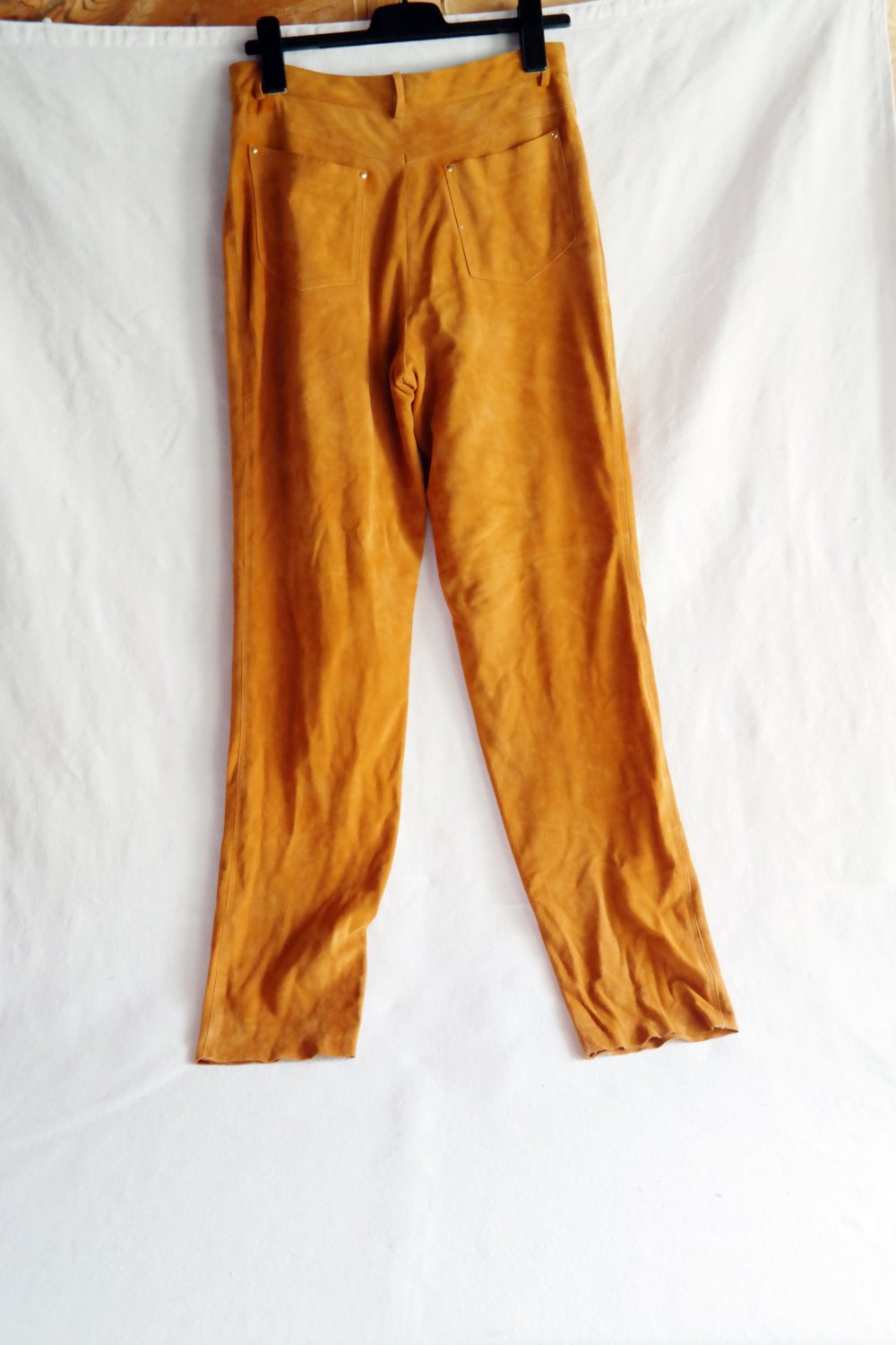 NEU mit Etikett Wildlederhose Wildleder hellbraun Lederhose weich S M 36 38