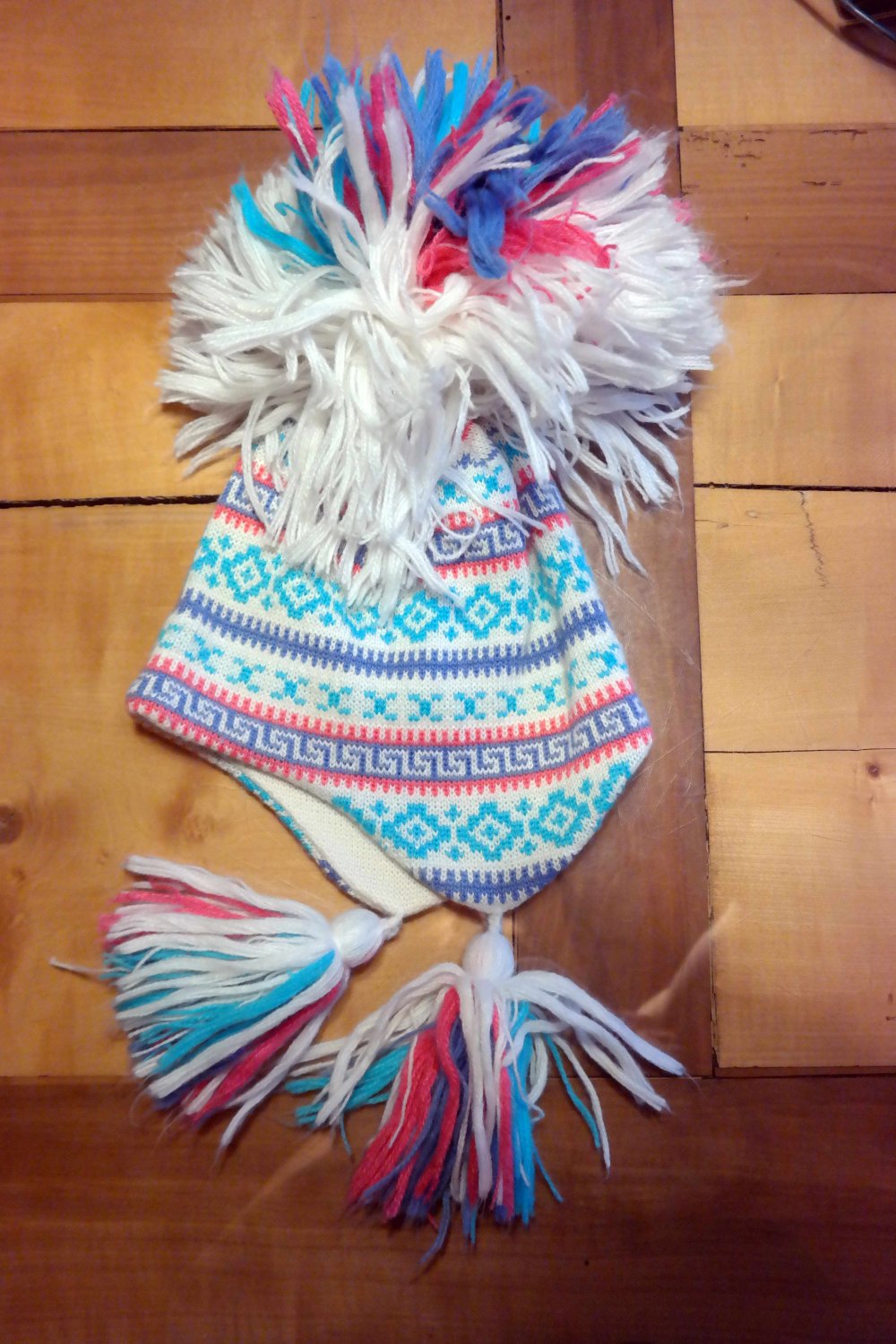 Vintage Pastell Mütze Bommel Bommelmütze 80er 90er Norweger Muster gemustert bunt Retro