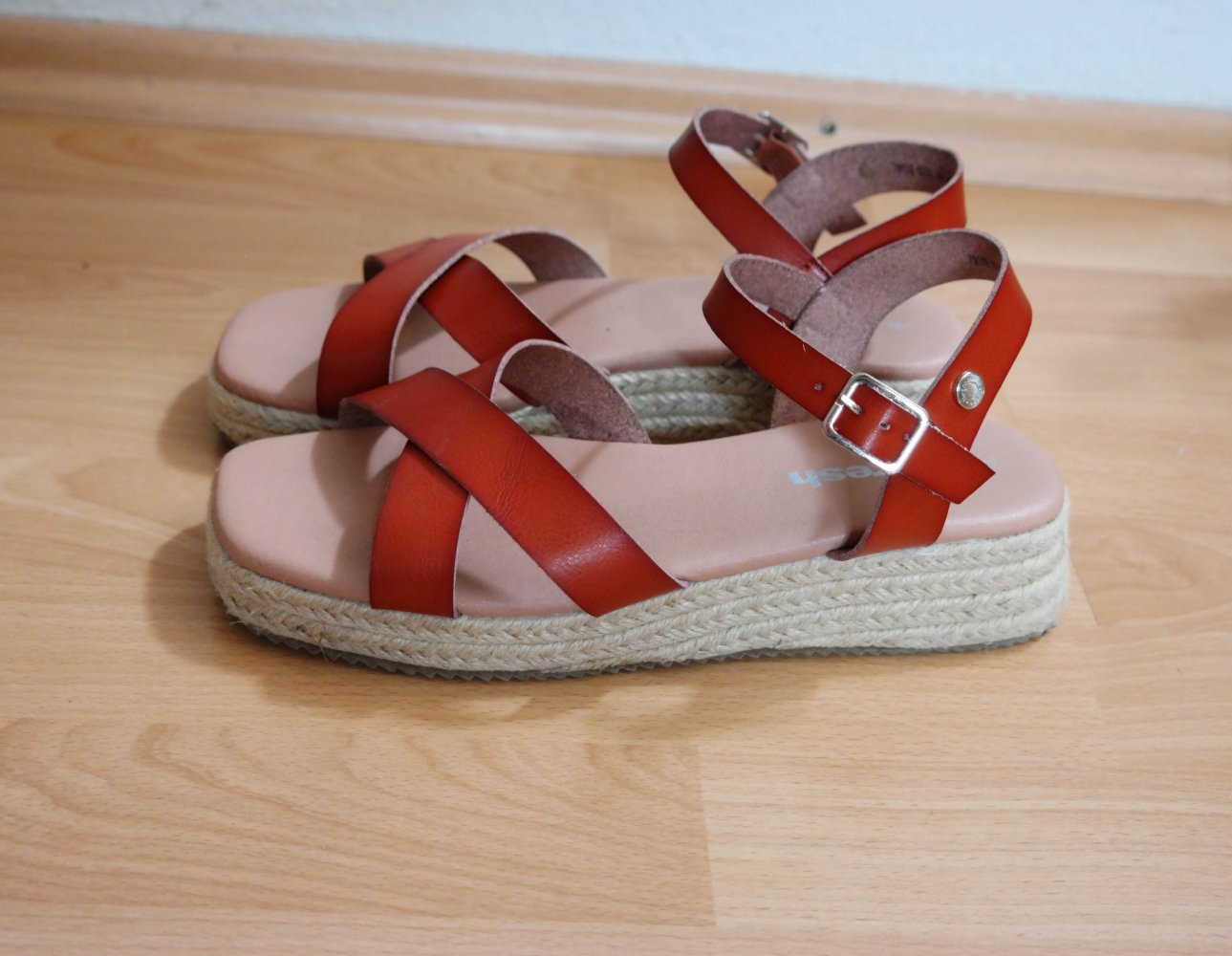 Refresh Sandalen Plateauschuhe braun Bast Hippie Ethno Öko Waldorf 40
