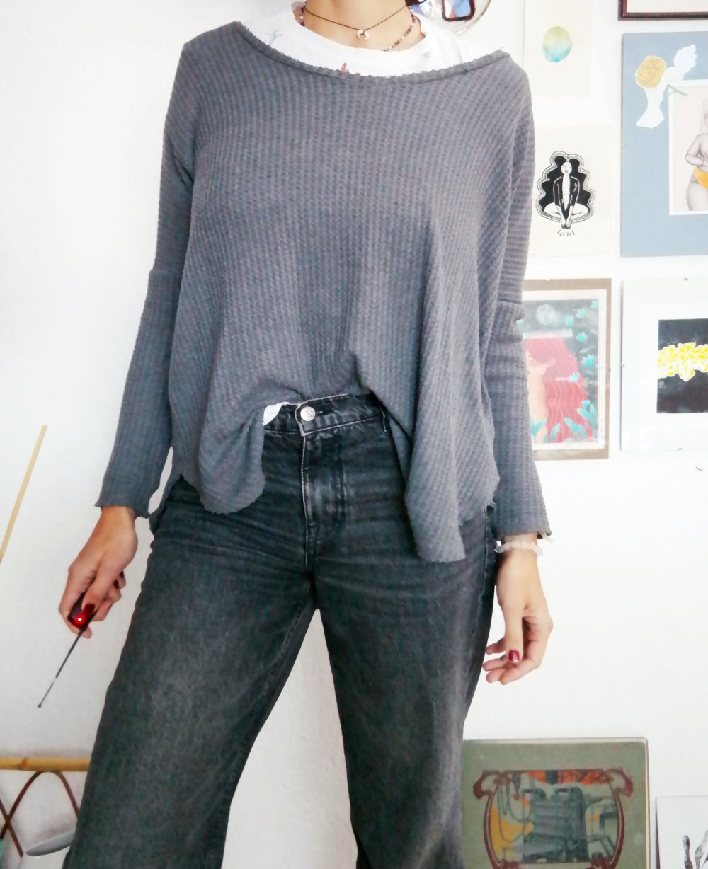 Longsleeve Langarmshirt grau oversized M L Waffelmuster Waffelstruktur 