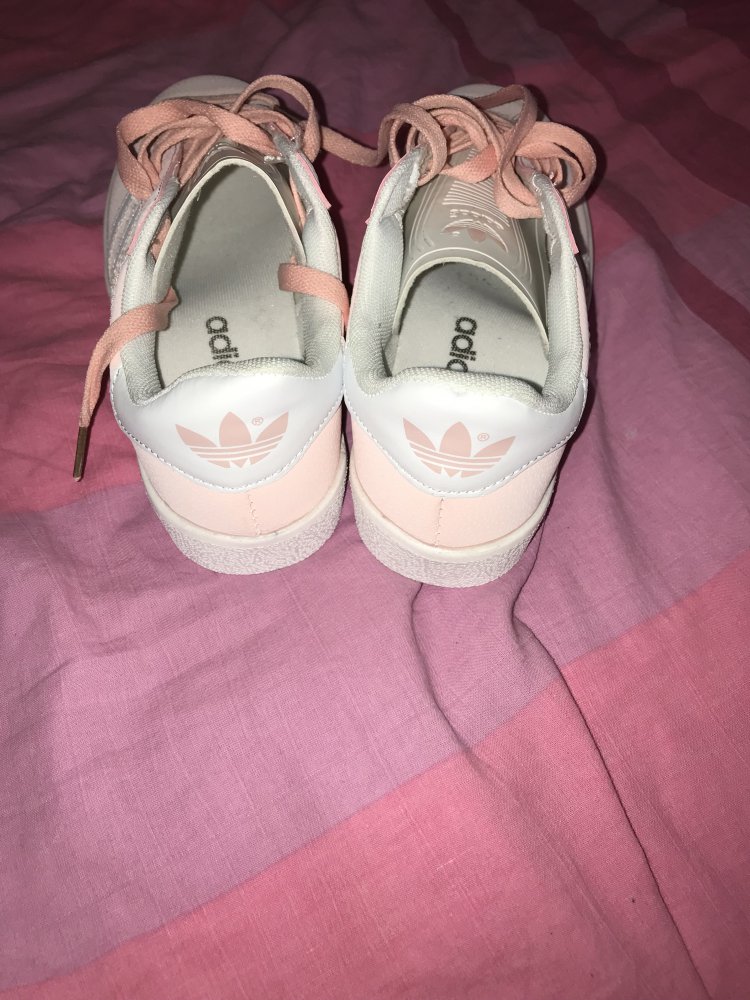 Adidas Schuhe 