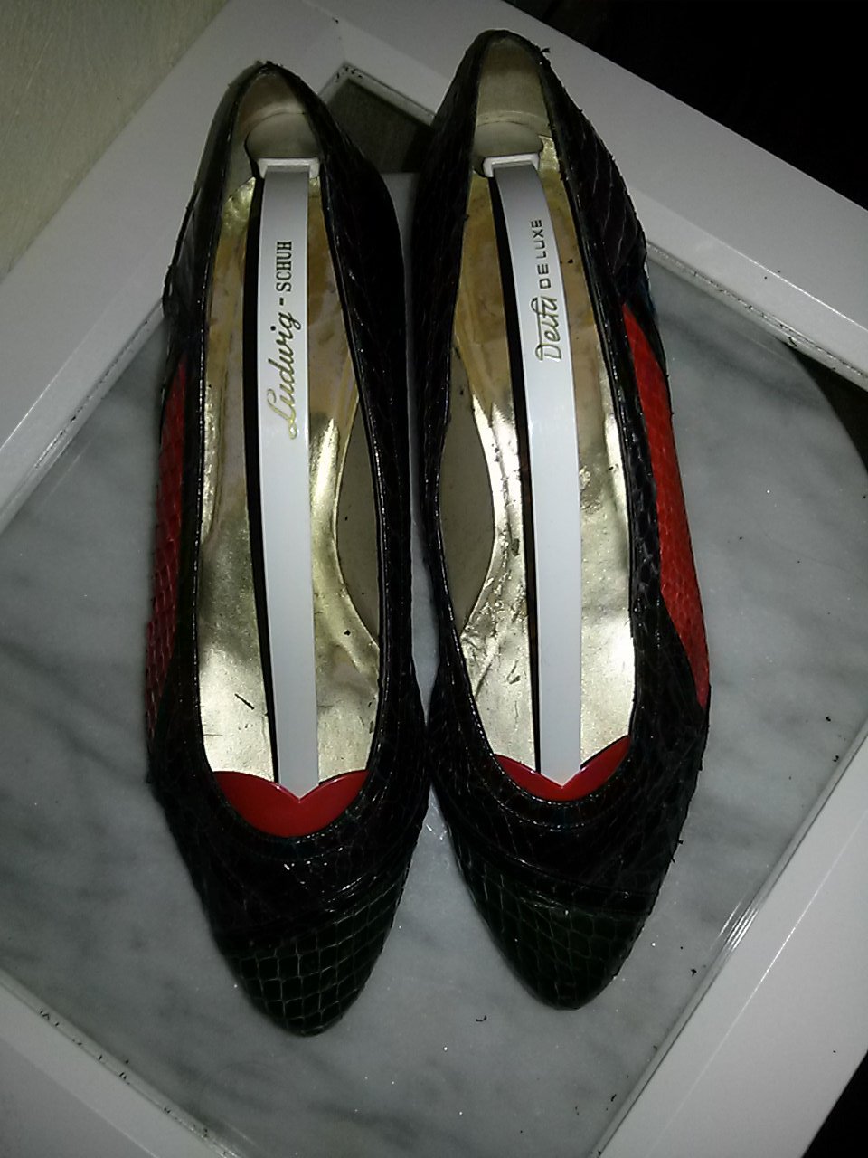 Schuhe aus Schlangenleder- Gr.7,5 - Handgearbeitet aus Hongkong