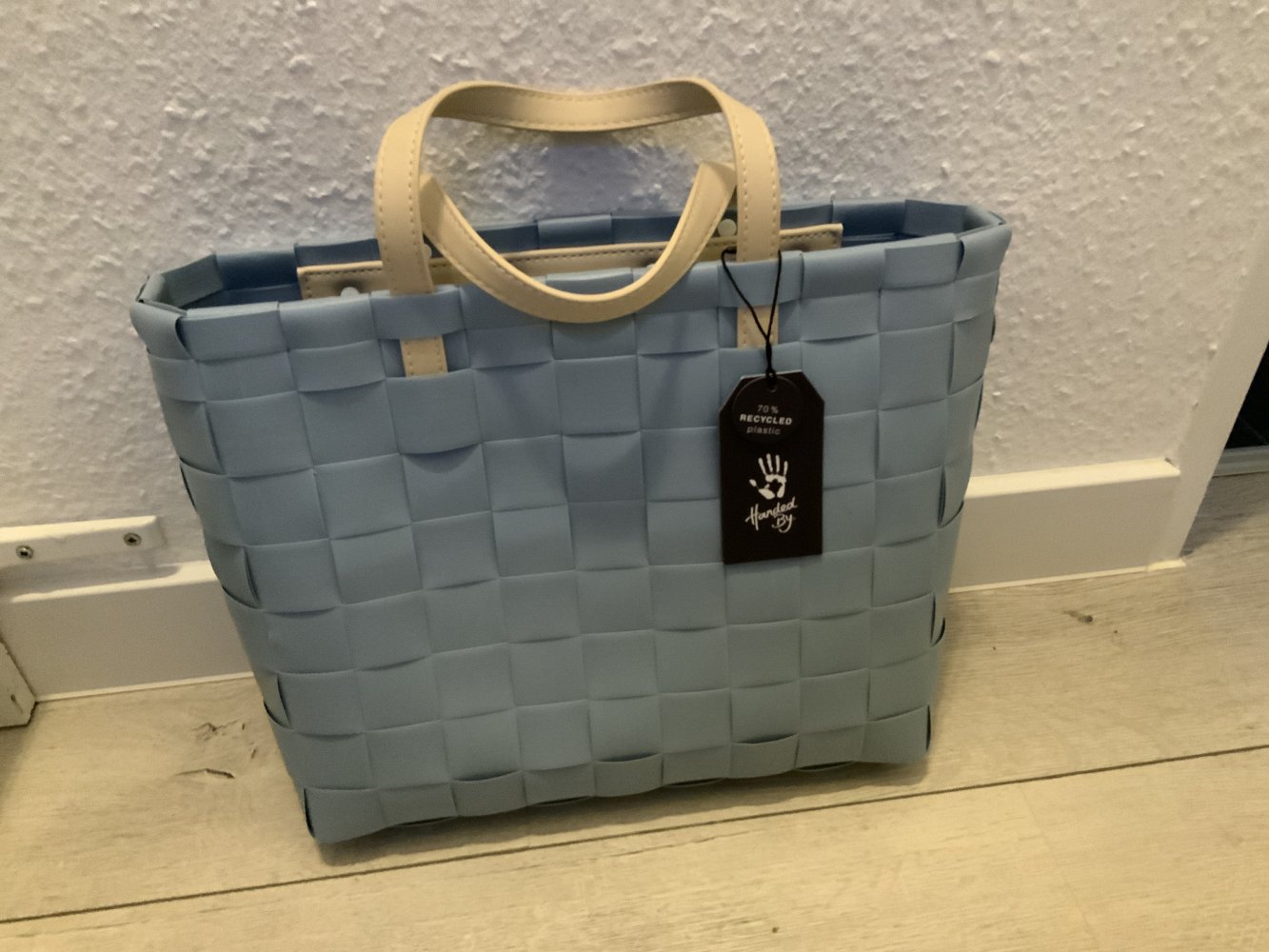 Handed by Tasche 