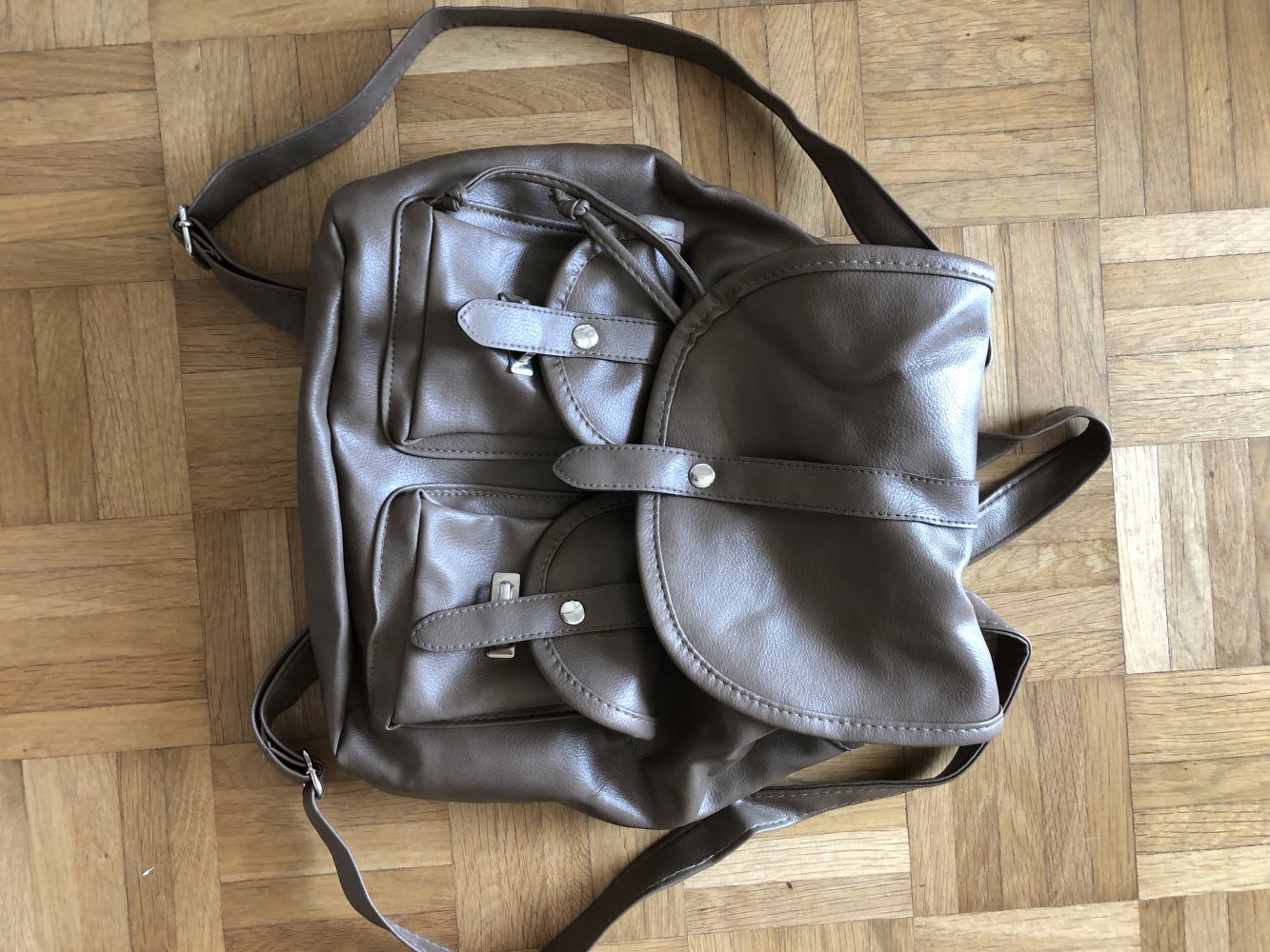 hellbrauner Rucksack