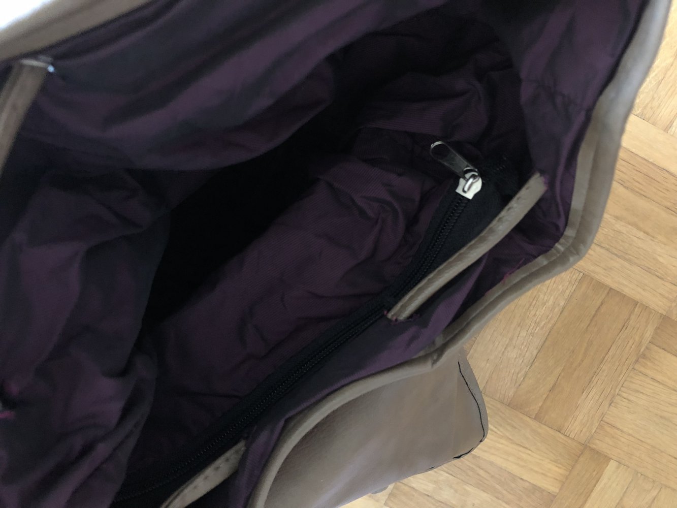 hellbrauner Rucksack