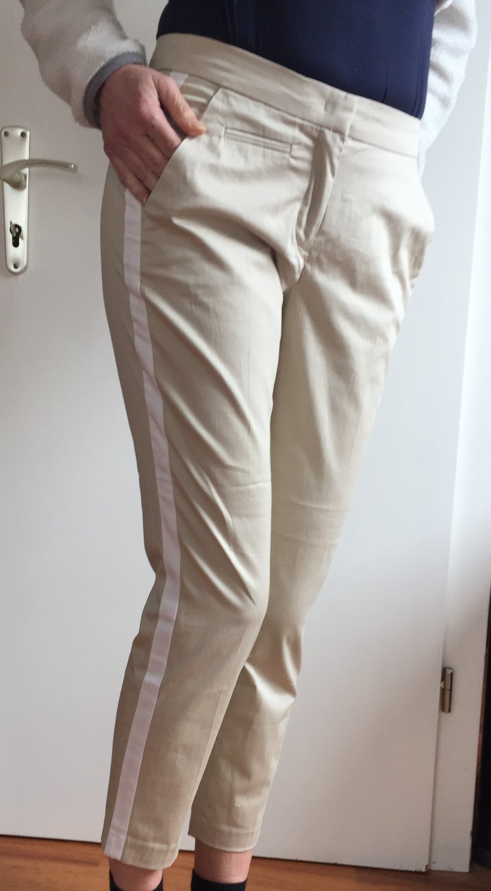 BAF Chino Hose mit schmalem Bein + Smoking Streifen Gr.36